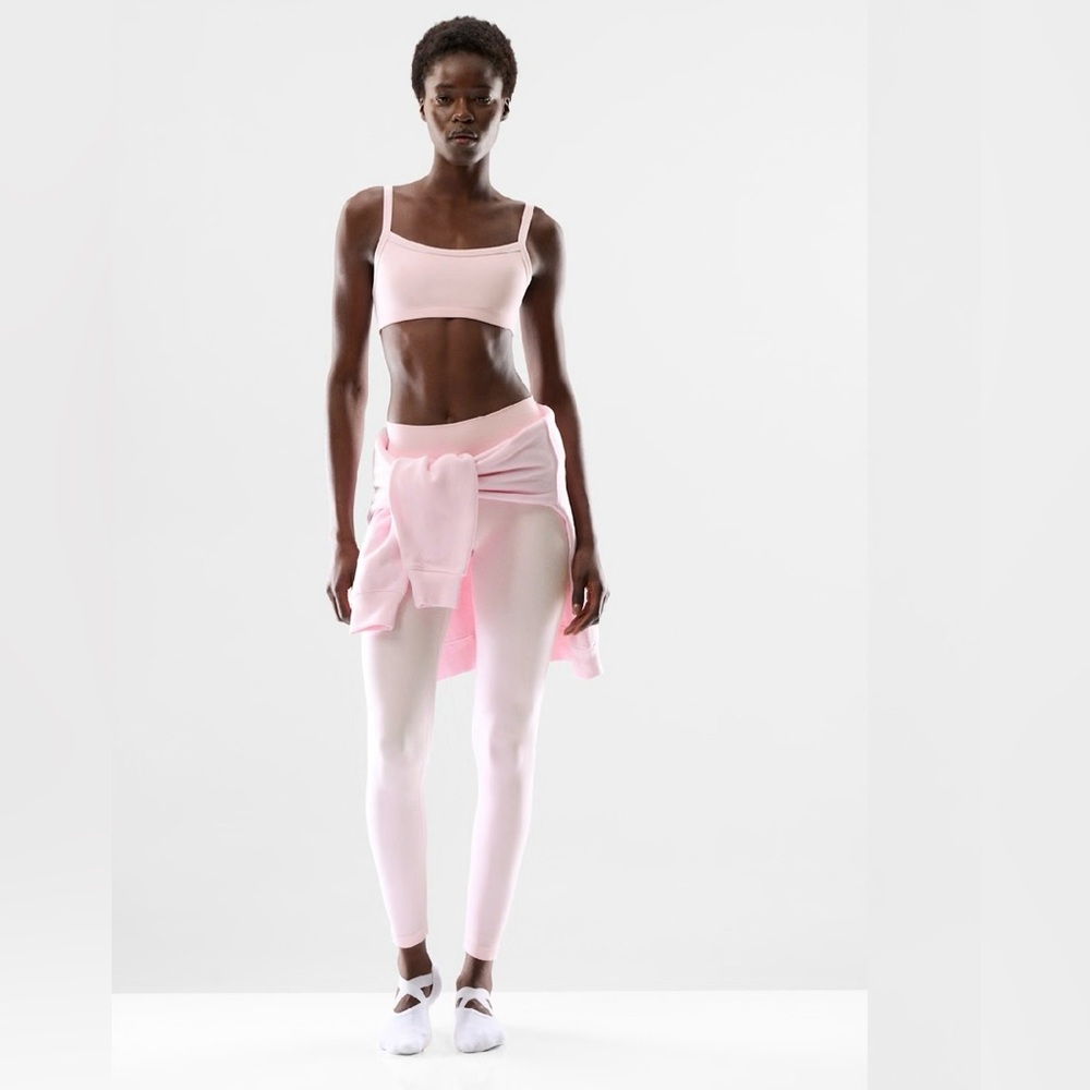 Aritzia Villa Pink Matching Bra and Legging Set